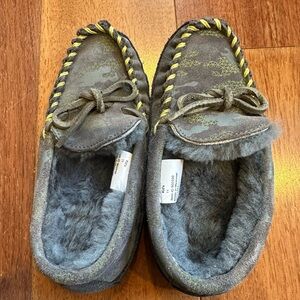 LL Bean Kids Slippers